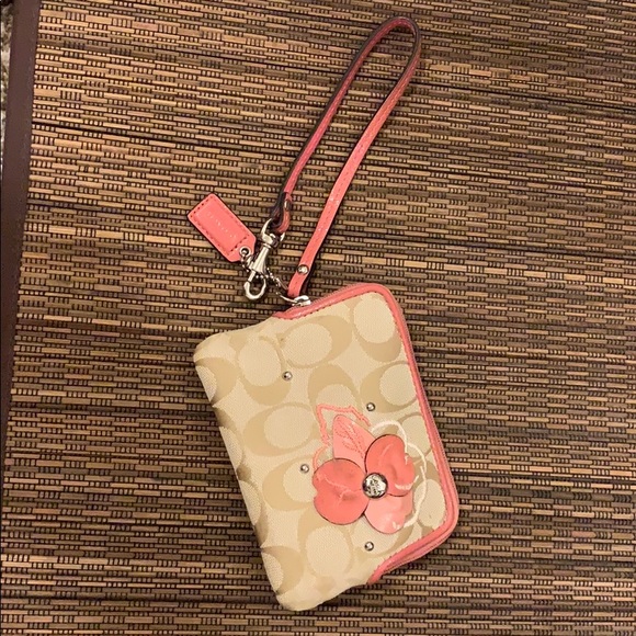 Authentic Coach Wristlet - Picture 1 of 1